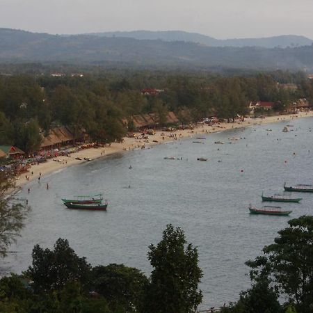 White Beach Hotel Sihanoukville Exterior foto