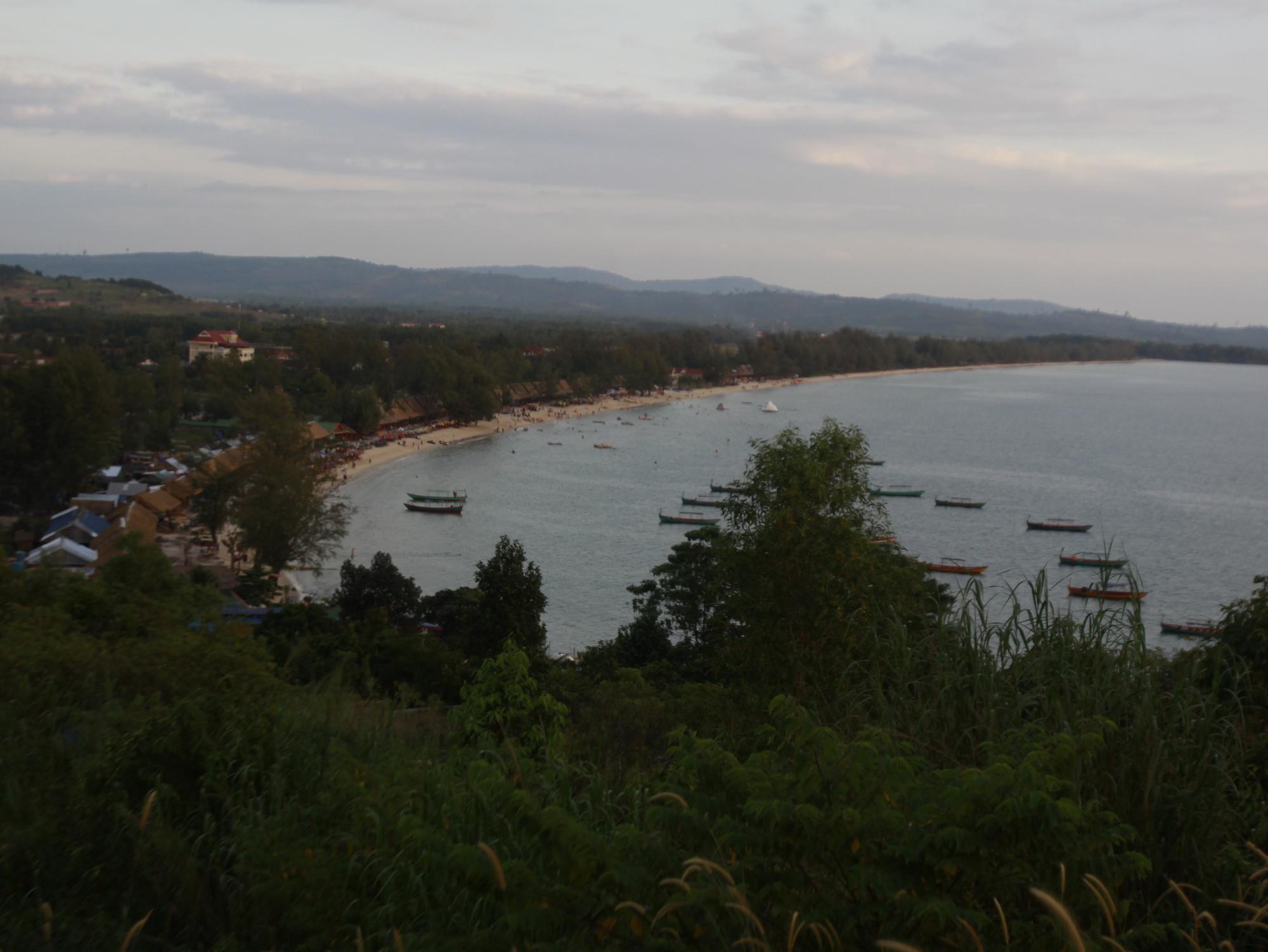 White Beach Hotel Sihanoukville Exterior foto
