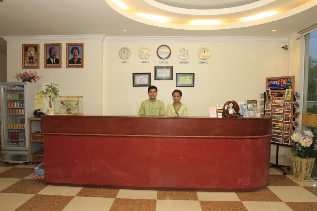 White Beach Hotel Sihanoukville Exterior foto