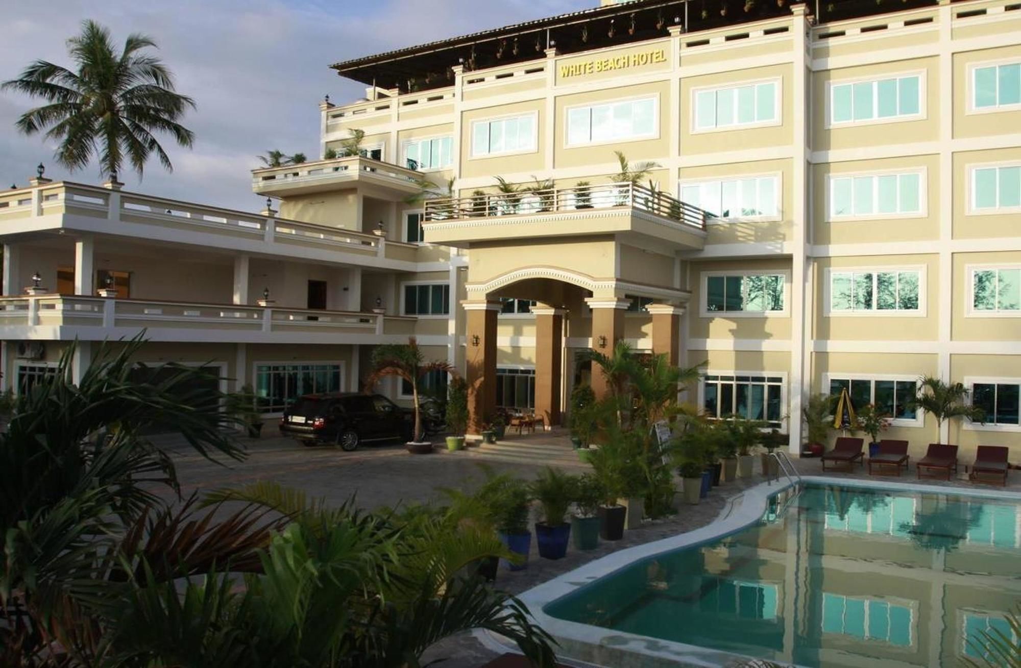 White Beach Hotel Sihanoukville Exterior foto